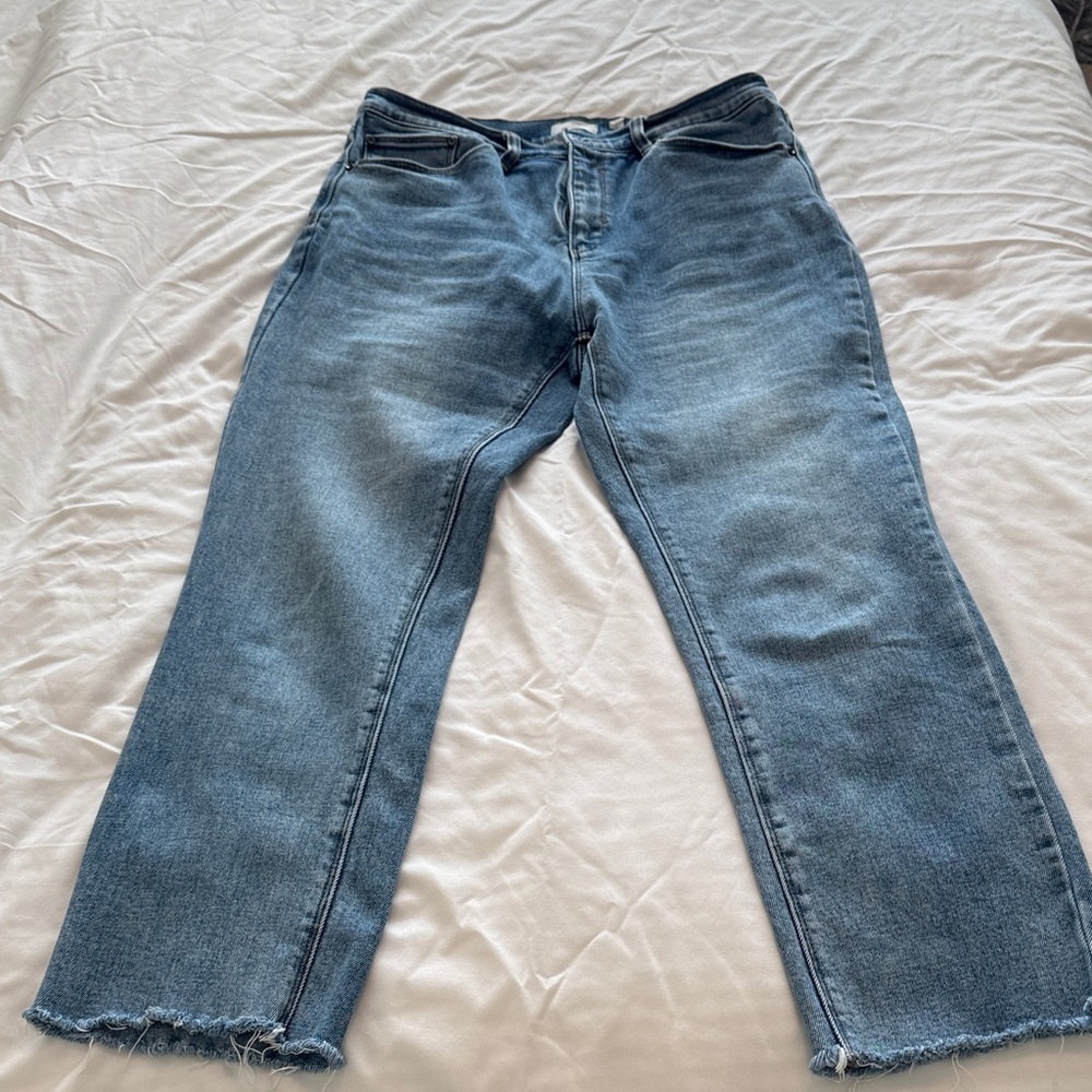 High-Rise Straight Leg Women's Jeans in Light Blue
